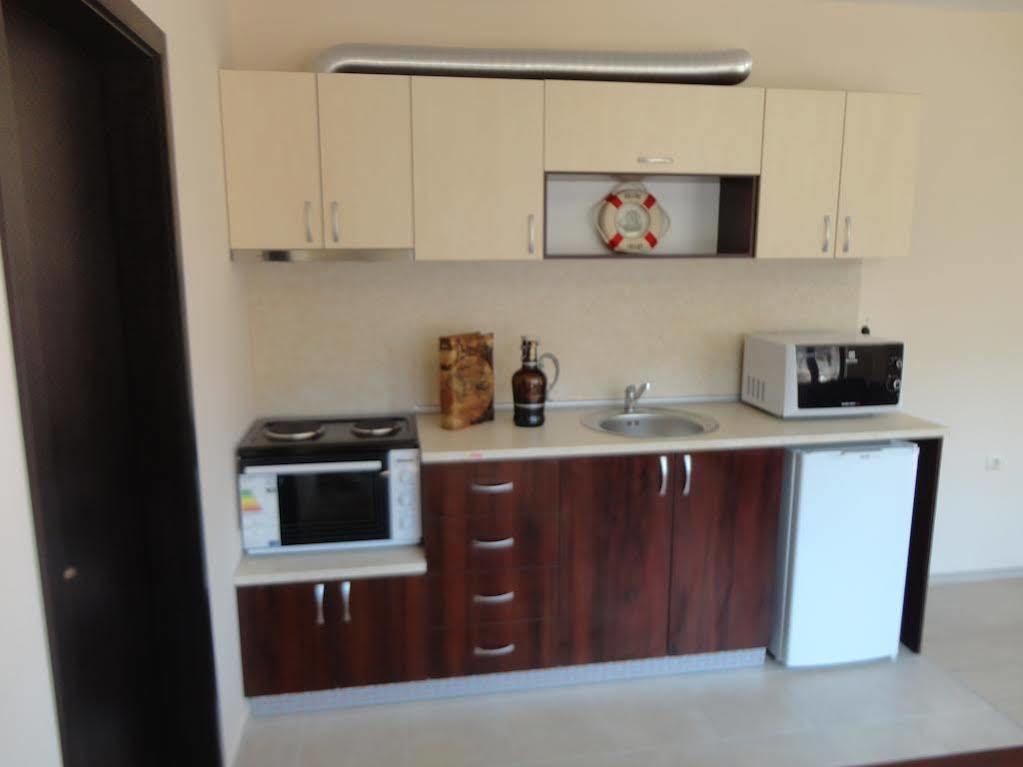 Holiday Apartments In Pomorie Exterior foto